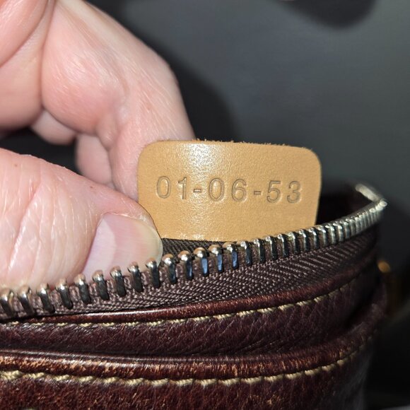 Chloe - Picture 5 of 6